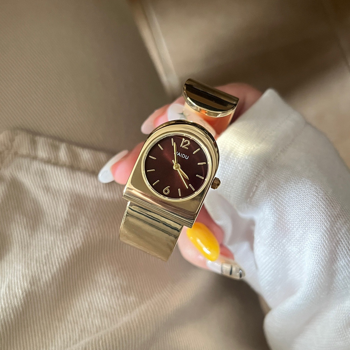 2026 ใหม่นาฬิกาสร้อยข้อมือทองค - Luxury Watch Levels บทวิจารณ์และราคา